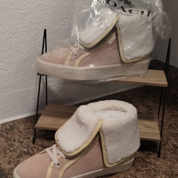 Coach shoes - Picture 4 of 6